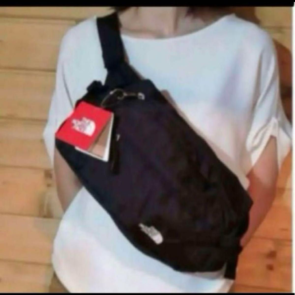 未開封新品】ノースフェイス ボディバック 8L ブラック 男女兼用 未開封新品】ノースフェイス ボディバック 8L ブラック 男女兼用