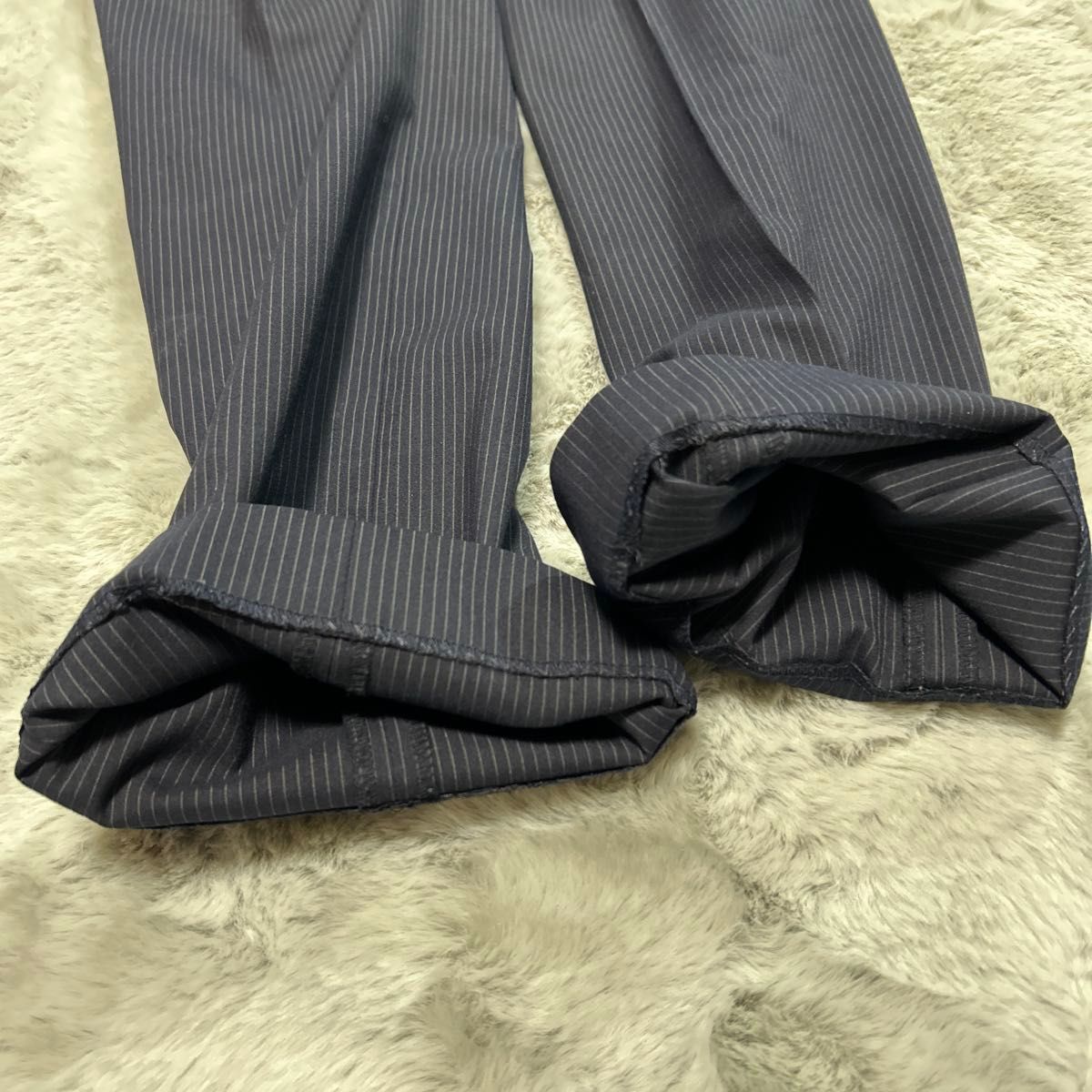 UNIQLO ユニクロ ストライプ ネイビー スーツ セットアップ 上下 UNIQLO ユニクロ ストライプ ネイビー スーツ セットアップ 上下