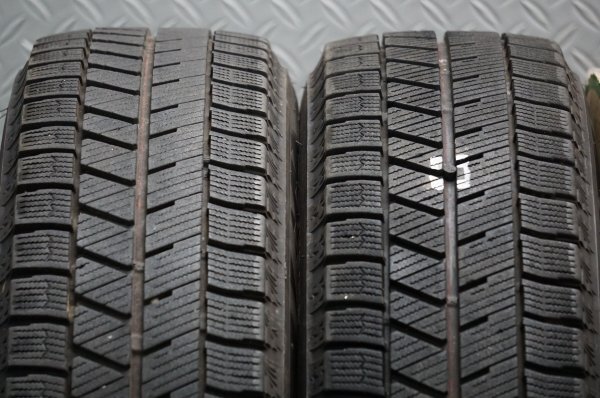 ダイハツ 純正 ブリヂストン VRX3 21年 155/65R14 スタッドレス ダイハツ 純正 ブリヂストン VRX3 21年 155/65R14 スタッドレス