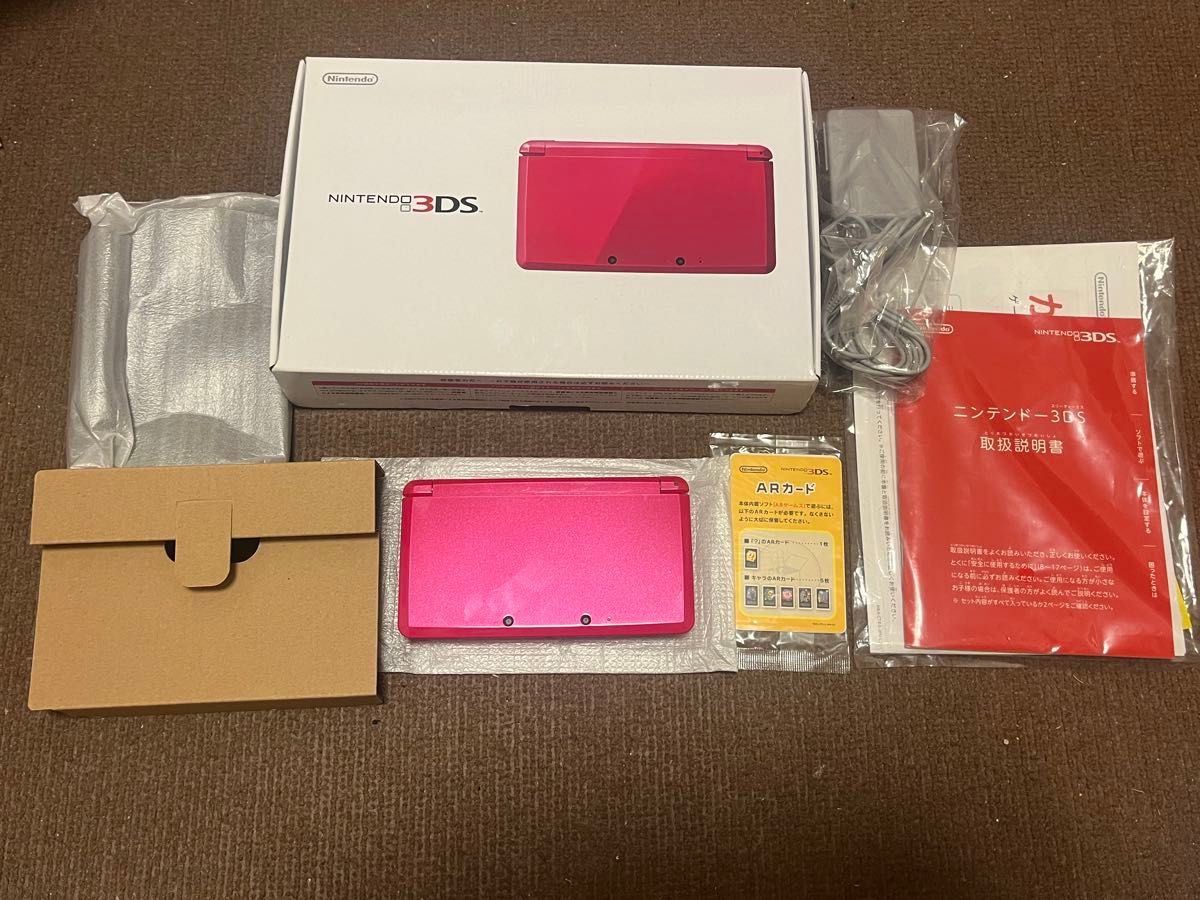 使用回数少ない 超美品 完品 ニンテンドー3DS 本体 グロスピンク