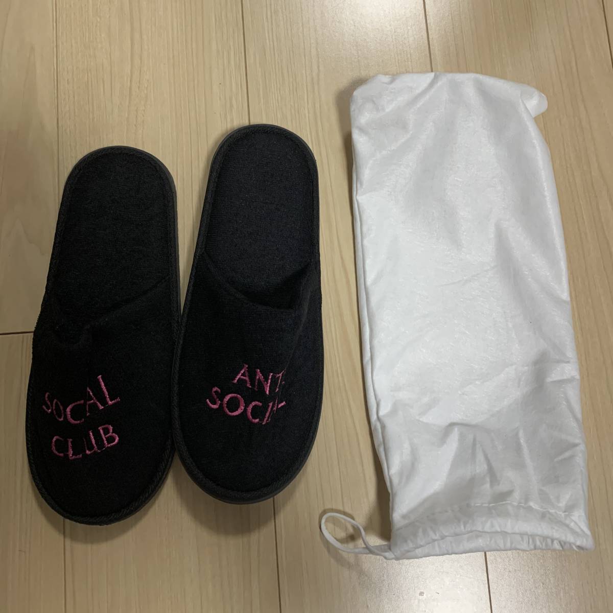 ANTI SOCIAL SOCIAL CLUB NO SHOES BLACK slippers anti so- car Lucra b new goods unopened 
