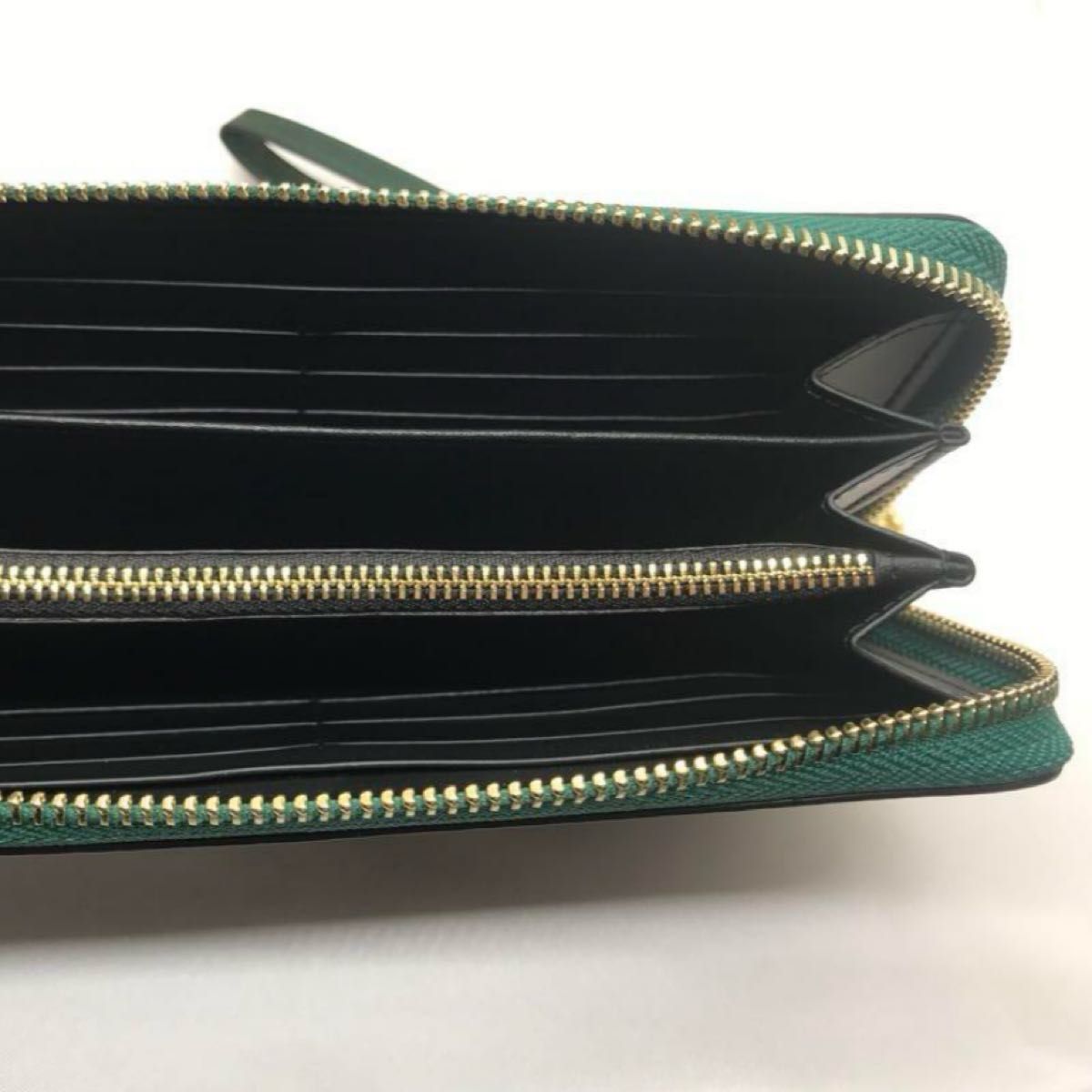 新品未使用 COACH コーチ 長財布 ラウンドファスナー 迷彩柄 新品未使用 COACH コーチ 長財布 ラウンドファスナー 迷彩柄