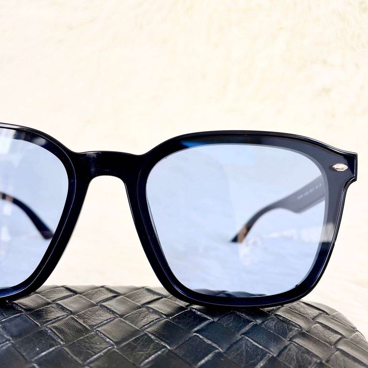 美品・希少モデル】Ray-Ban レイバン サングラス RB4392D ブルー 美品・希少モデル】Ray-Ban レイバン サングラス RB4392D ブルー