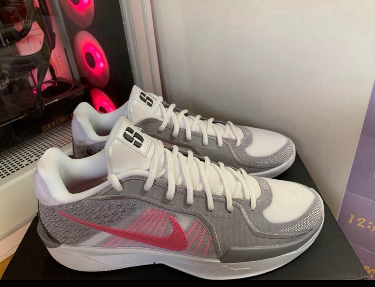 Nike Women's Sabrina 2 