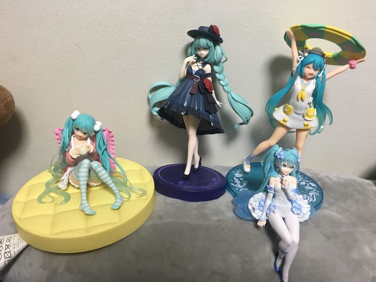 初音ミク フィギュア まとめ売り 4体セット ぬーどるストッパー 初音ミク フィギュア まとめ売り 4体セット ぬーどるストッパー