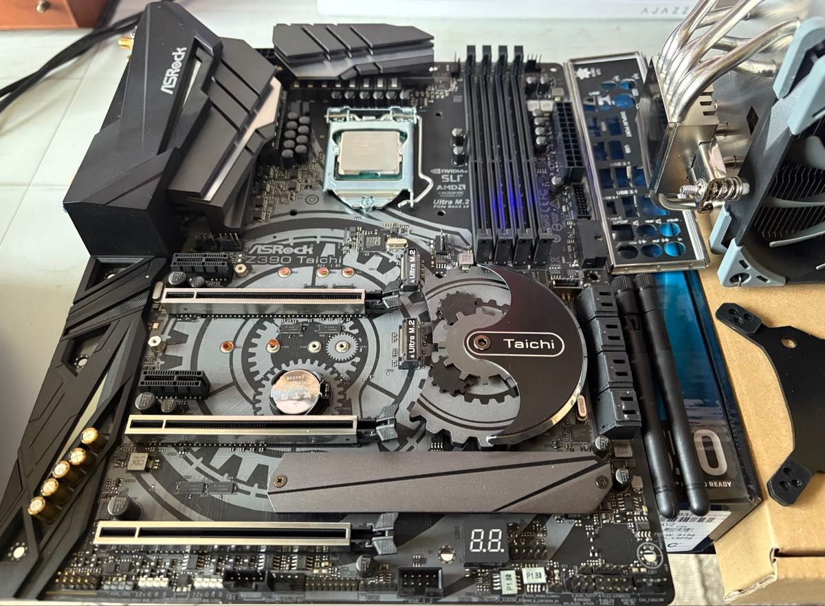 intel core i7 9700k asrock z390 taichi 16Gメモリ cpuクーラー intel core i7 9700k asrock z390 taichi 16Gメモリ cpuクーラー