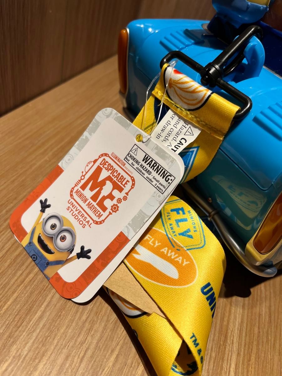 海外限定ミニオン】ステッカー付 ユニバシンガポール 海外限定ミニオン】ステッカー付 ユニバシンガポール