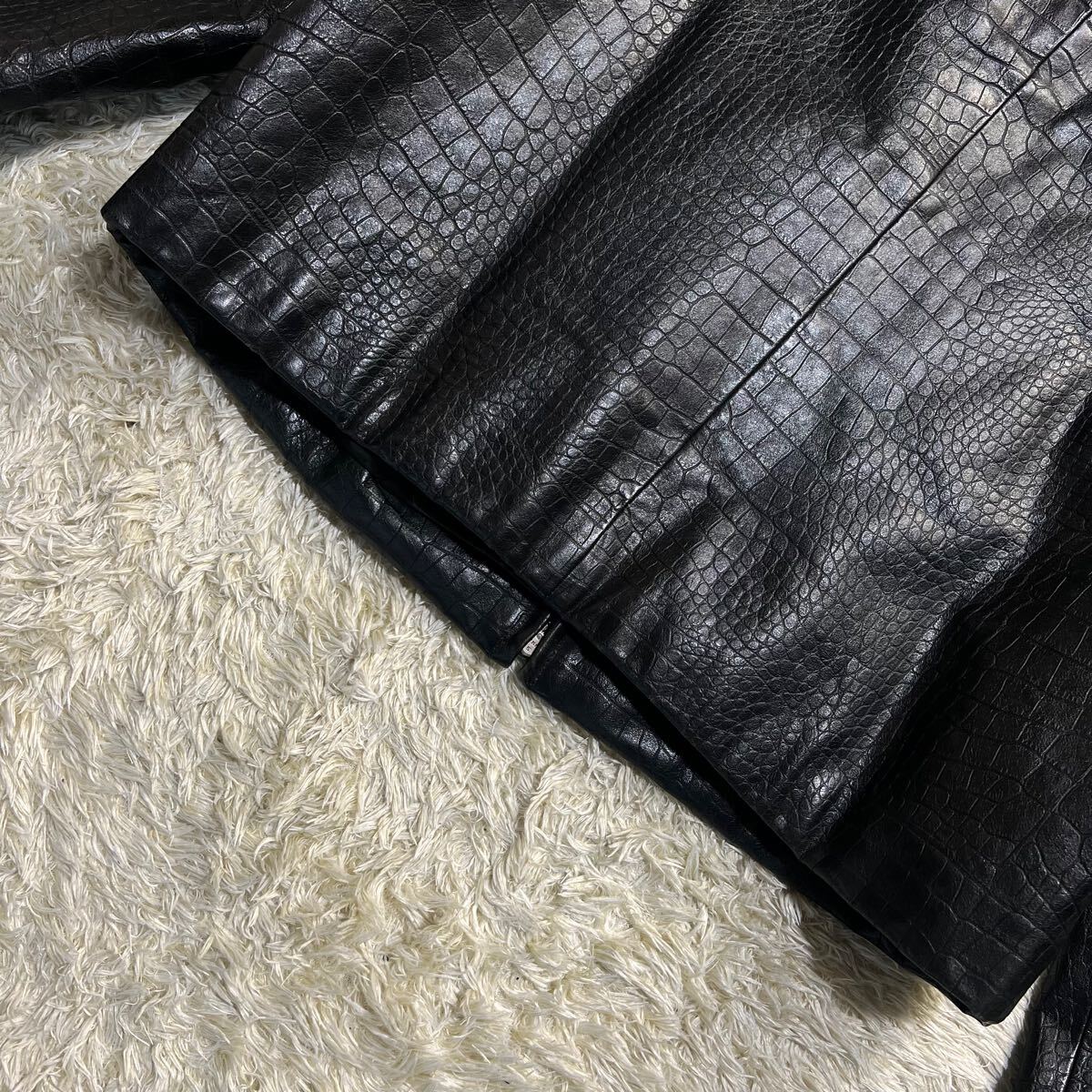 超レア/美品/クロコ型押し○HUGO BOSS ヒューゴボス レザー 超レア/美品/クロコ型押し○HUGO BOSS ヒューゴボス レザー