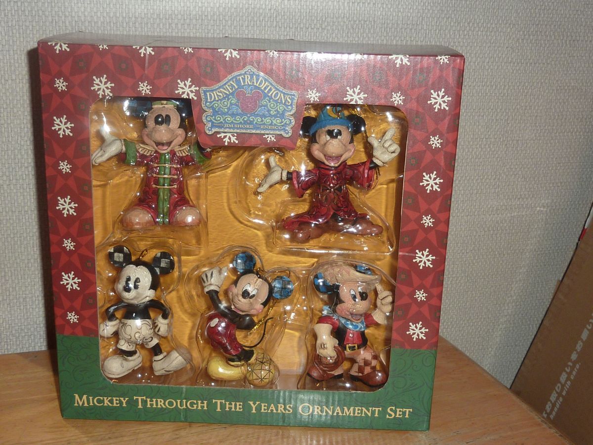 ジム・ショア ミッキーマウス オーナメント セット　MICKEY THROUGH THE YEARS ORNAMENT SET　DISNEY TRADITIONS　JIM SHORE from ENESCO