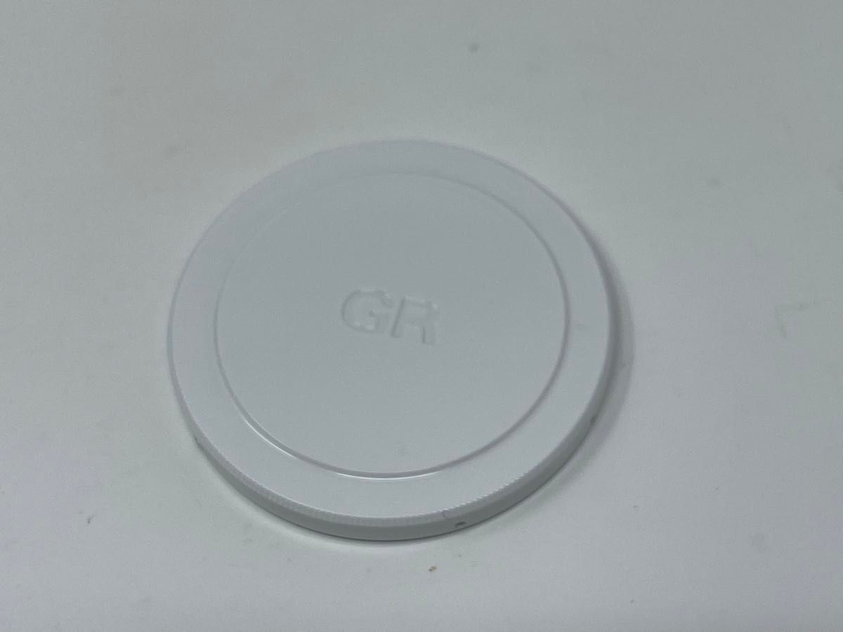 RICOH GR DIGITAL IV WHITE ホワイトエディション限定カラー RICOH GR DIGITAL IV WHITE ホワイトエディション限定カラー