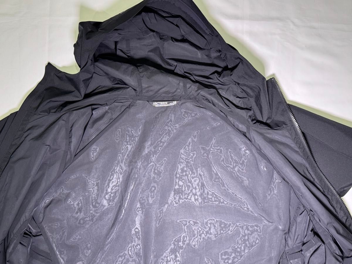 新品同様】アークテリクス Kadin Hoody カディンフーディ L 新品同様】アークテリクス Kadin Hoody カディンフーディ L
