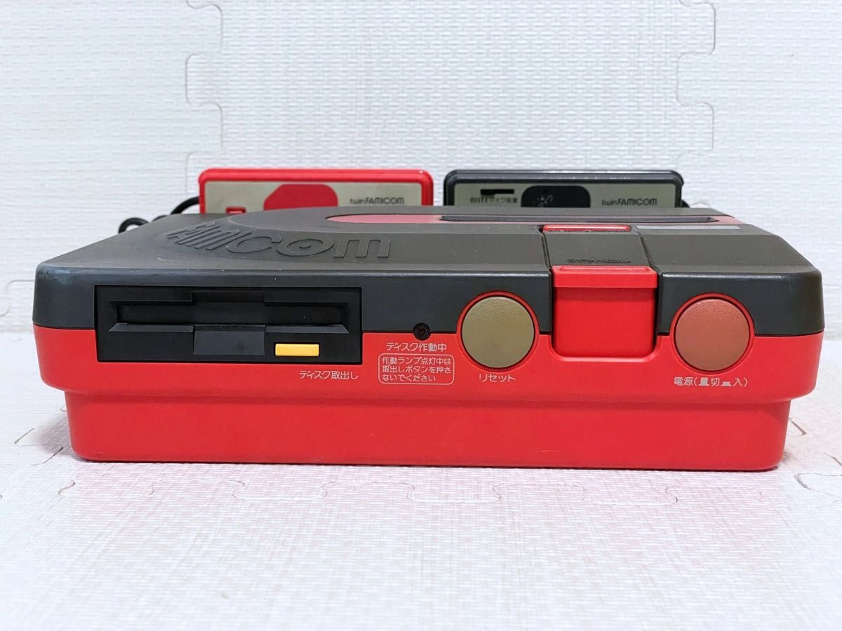 超希少 コレクター必見】Nintendoロゴ初期型ツインファミコン 超希少 コレクター必見】Nintendoロゴ初期型ツインファミコン