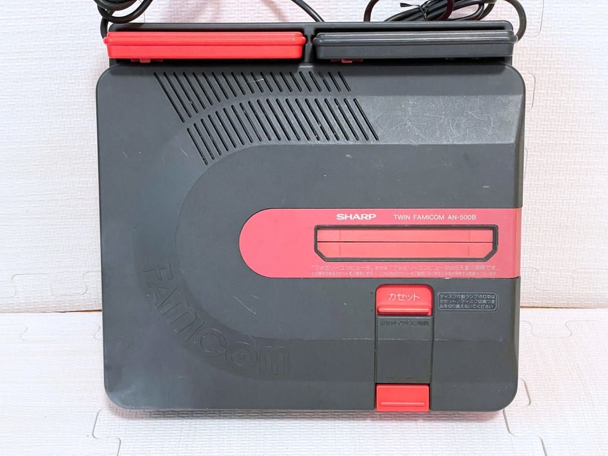 超希少 コレクター必見】Nintendoロゴ初期型ツインファミコン 超希少 コレクター必見】Nintendoロゴ初期型ツインファミコン