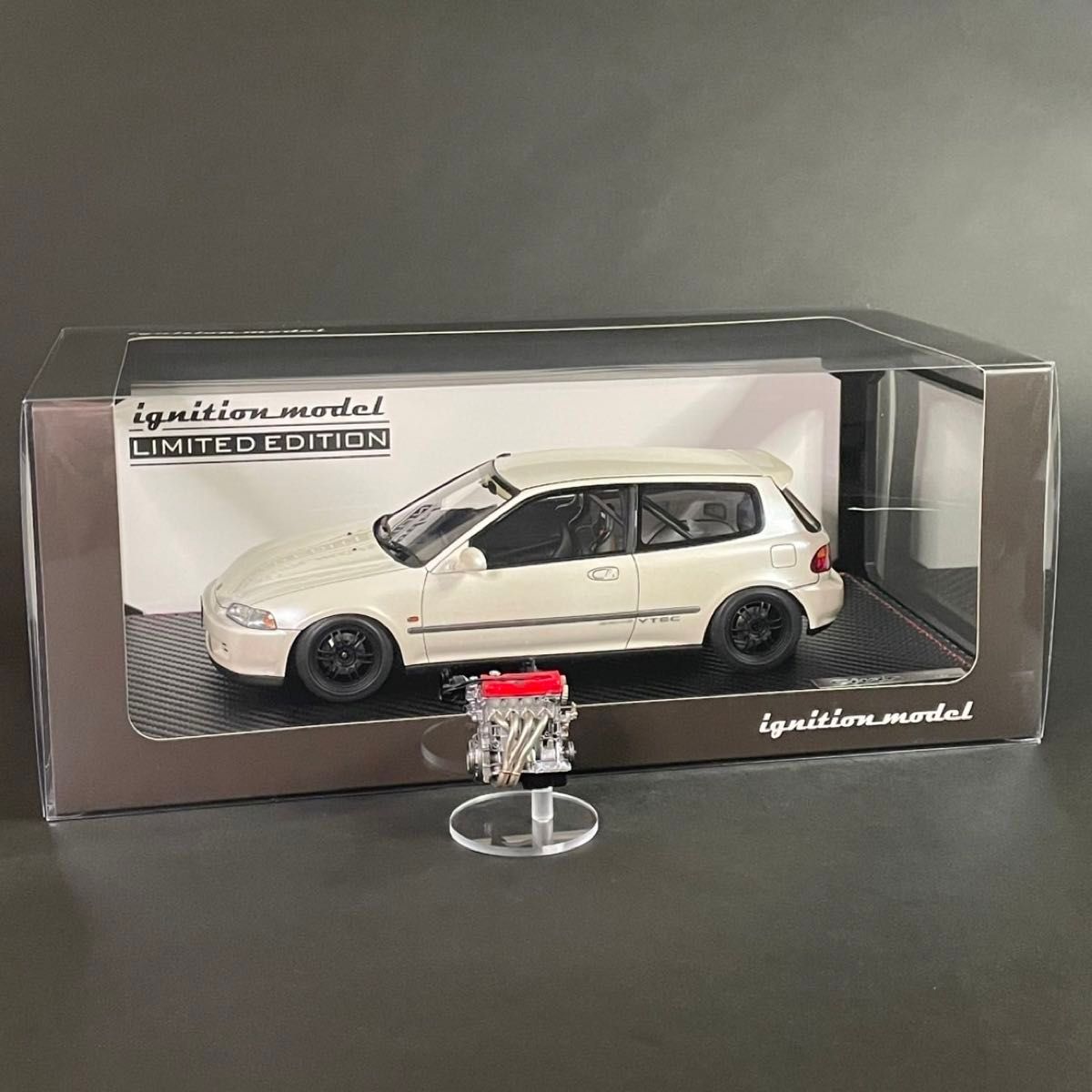 70台限定 1/18 イグニッションモデル ホンダ シビック (EG6) SiR 70台限定 1/18 イグニッションモデル ホンダ シビック (EG6) SiR