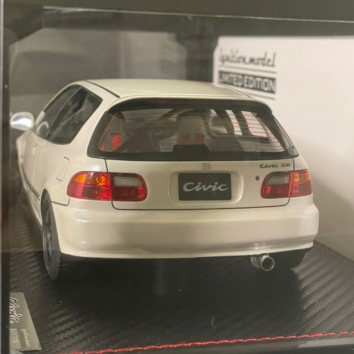 70台限定 1/18 イグニッションモデル ホンダ シビック (EG6) SiR 70台限定 1/18 イグニッションモデル ホンダ シビック (EG6) SiR