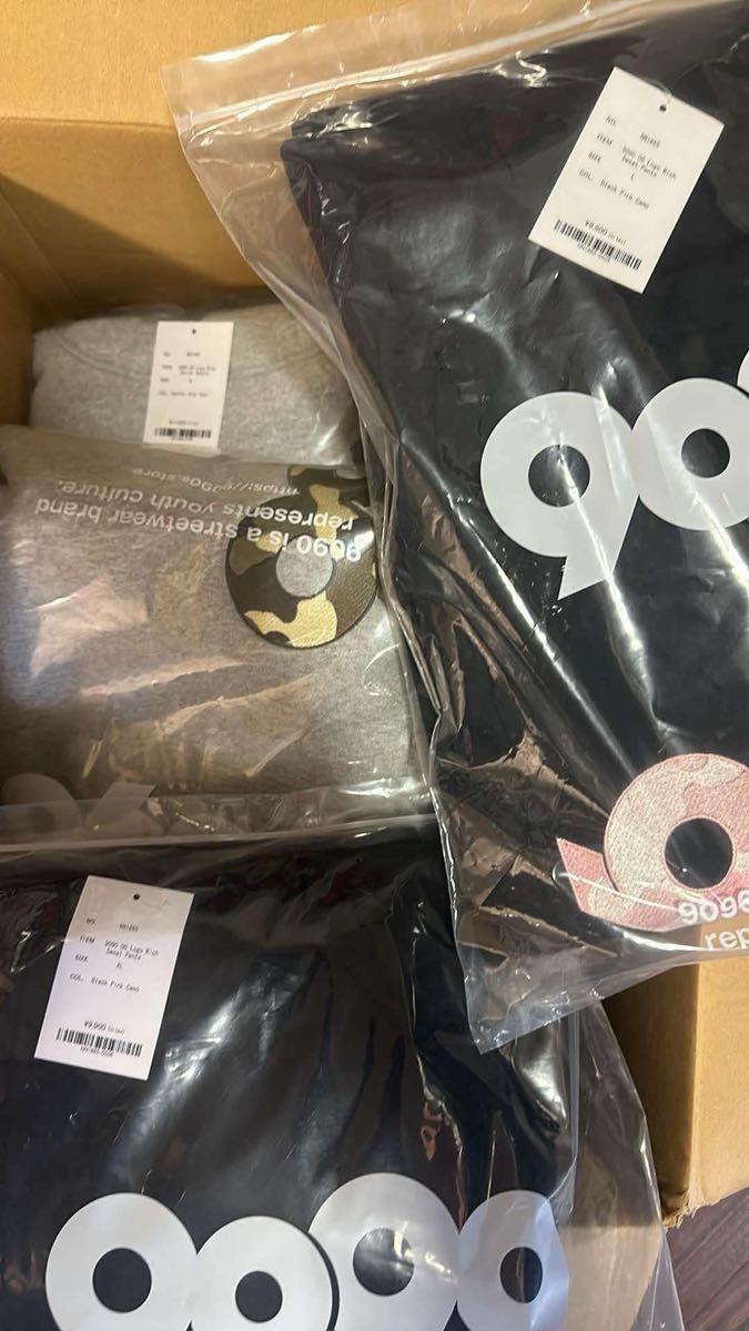 9090 OG Logo Rich Ballon Hoodie 9090 OG Logo Rich Ballon Hoodie