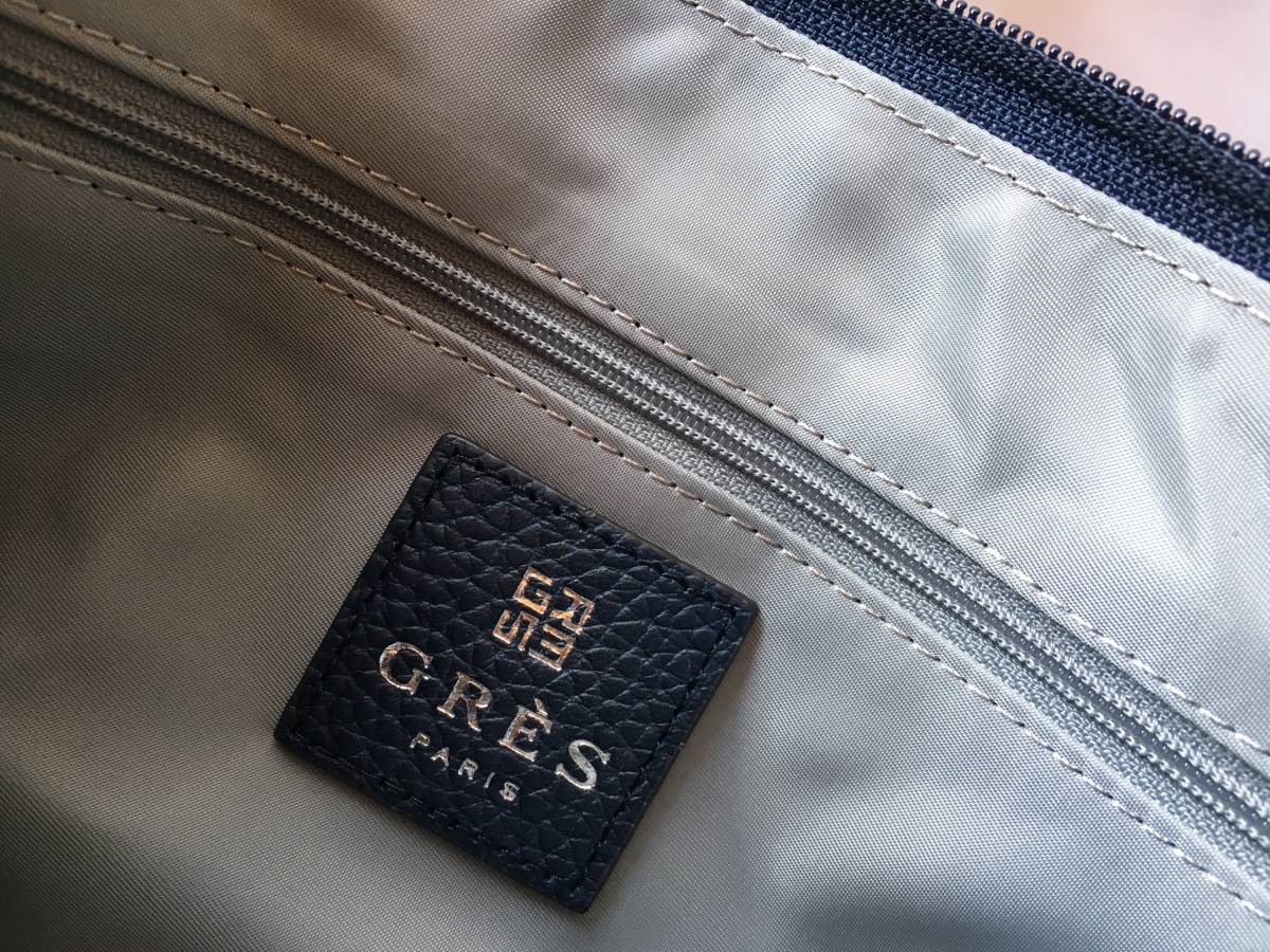 未使用品 パリの老舗ファッションブランド GRES PARIS マダムグレ グレ ナイロンショルダーバッグ
