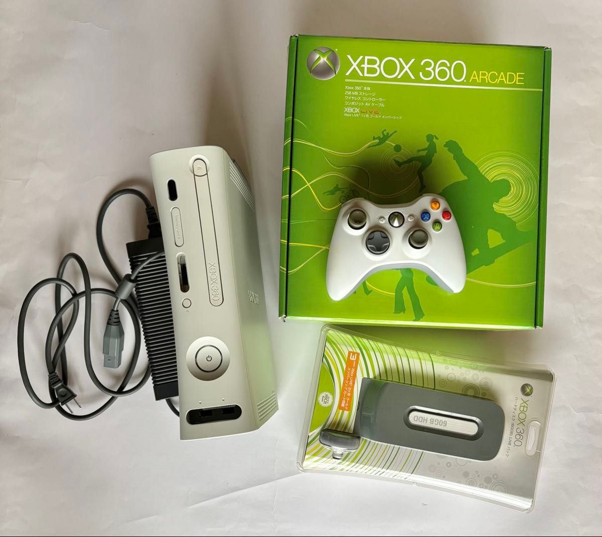 Xbox 360 Arcade アーケード 256MB 本体 中古 HDD付き Microsoft Xbox 360 Arcade アーケード 256MB 本体 中古 HDD付き Microsoft