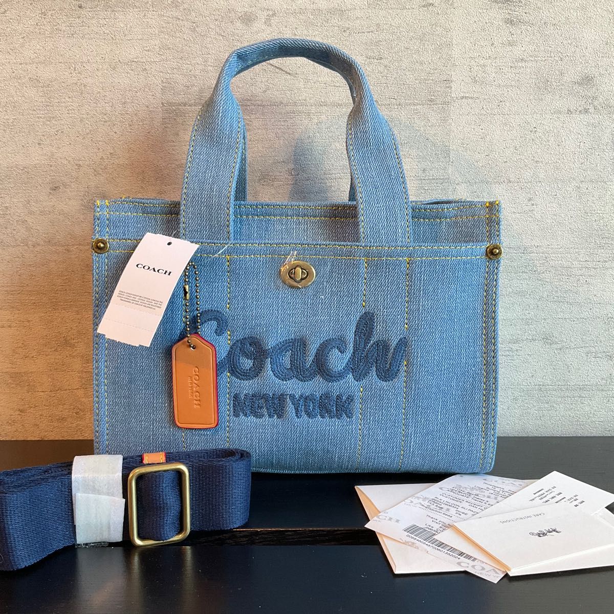 新品 未使用 コーチ COACH レディース トートバッグ カーゴ 新品 未使用 コーチ COACH レディース トートバッグ カーゴ