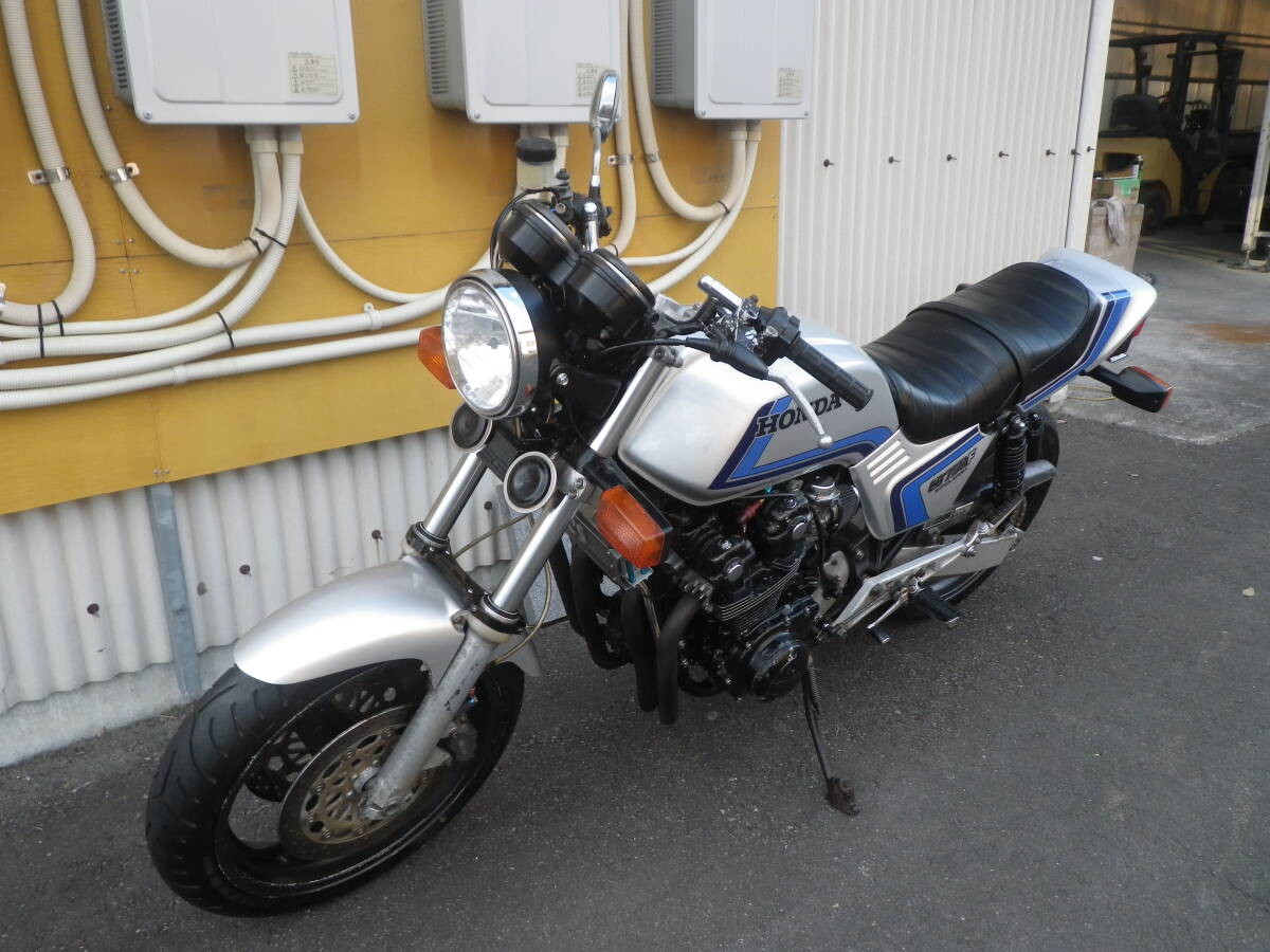CB750FZ スペンサーカラー 国内物 足廻りカスタム車 初年度昭和 CB750FZ スペンサーカラー 国内物 足廻りカスタム車 初年度昭和