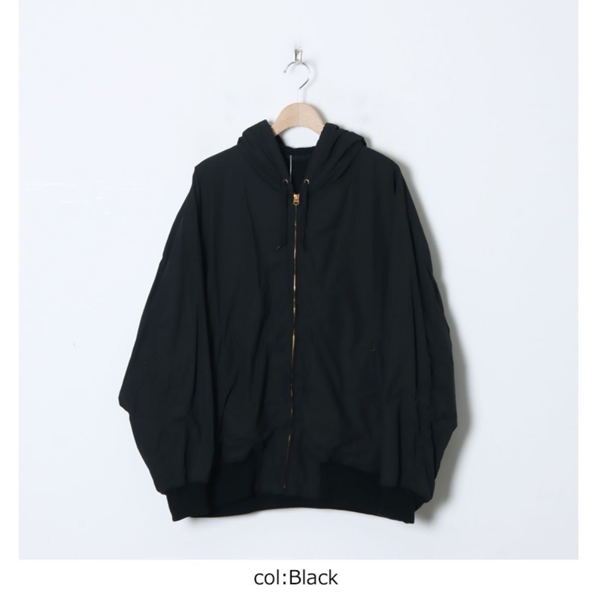 美品】COMOLI 24AW コットンナイロンジップパーカー サイズ2 美品】COMOLI 24AW コットンナイロンジップパーカー サイズ2