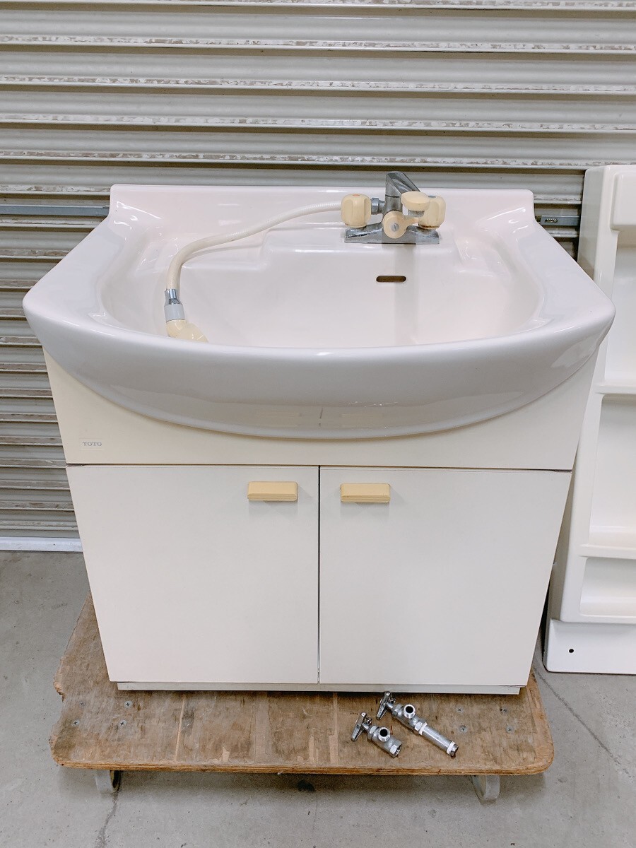 中古 TOTO 鏡付き 洗面化粧台 LDP755CN 洗面台 手洗い 流し 化粧 中古 TOTO 鏡付き 洗面化粧台 LDP755CN 洗面台 手洗い 流し 化粧