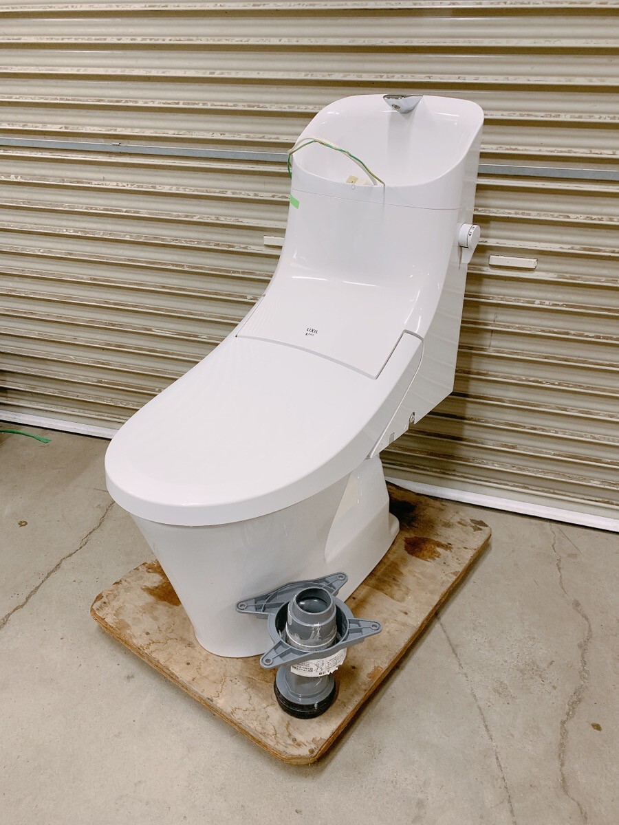 中古 トイレセット LIXIL/リクシル INAX 一体型シャワートイレ 中古 トイレセット LIXIL/リクシル INAX 一体型シャワートイレ