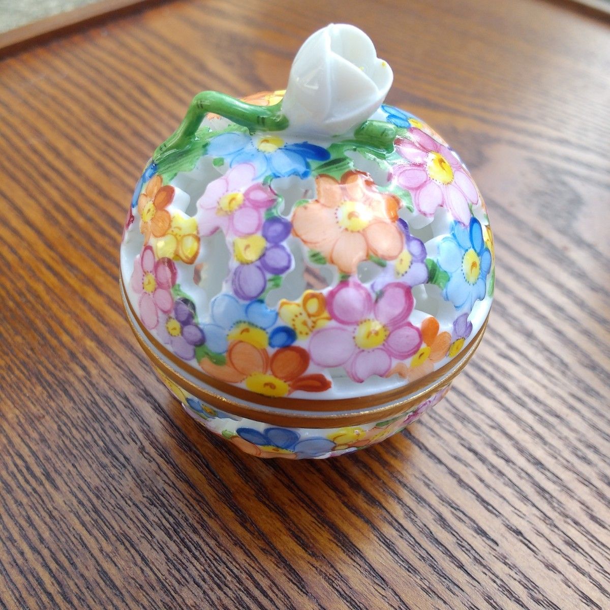 ヘレンド 小物入れ HEREND 透かしボンボン入れ ボンボニエール ヘレンド 小物入れ HEREND 透かしボンボン入れ ボンボニエール