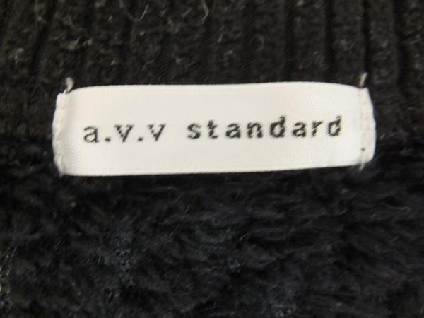 〈レターパック発送〉a.v.v standard アーベーベー レディース もこもこ起毛 パール付き ノーカラージャケット 38 黒_画像2