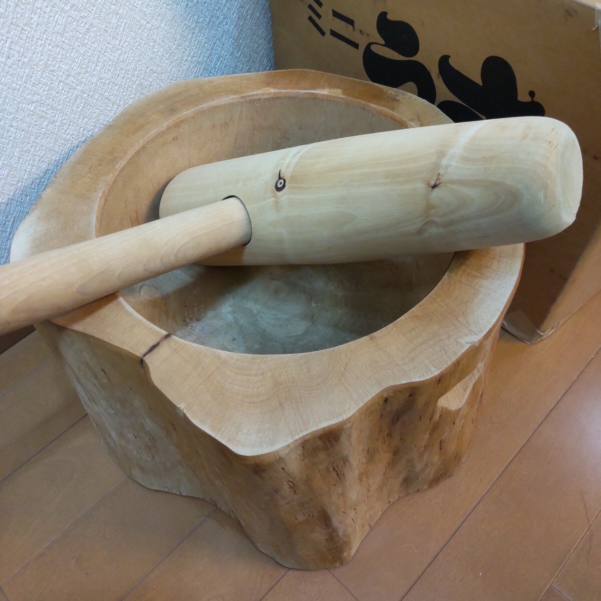 臼と杵セット 初期型くり抜きタイプ 希少未使用 正月餅つき ミニ 臼と杵セット 初期型くり抜きタイプ 希少未使用 正月餅つき ミニ