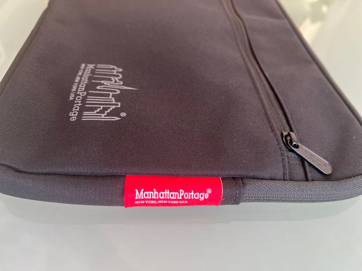 マンハッタンポーテージ PCケース 13インチ A4サイズ新品 未使用 マンハッタンポーテージ PCケース 13インチ A4サイズ新品 未使用
