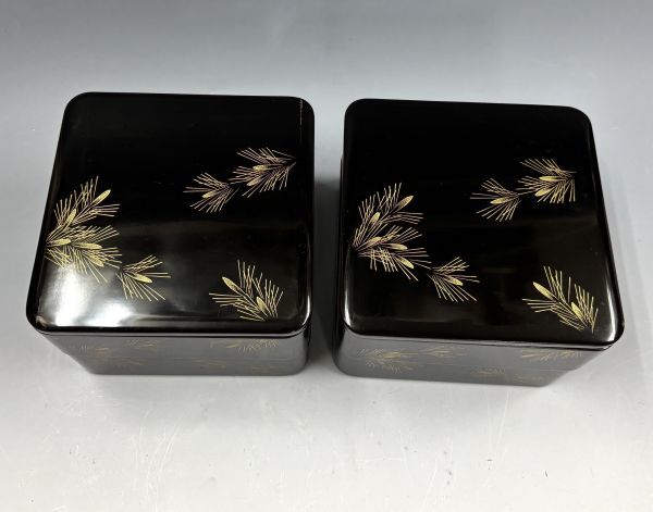 輪島塗 沈金内朱 松葉文 七寸四段重箱」 黒塗 漆芸 漆器 重箱 元 輪島塗 沈金内朱 松葉文 七寸四段重箱」 黒塗 漆芸 漆器 重箱 元