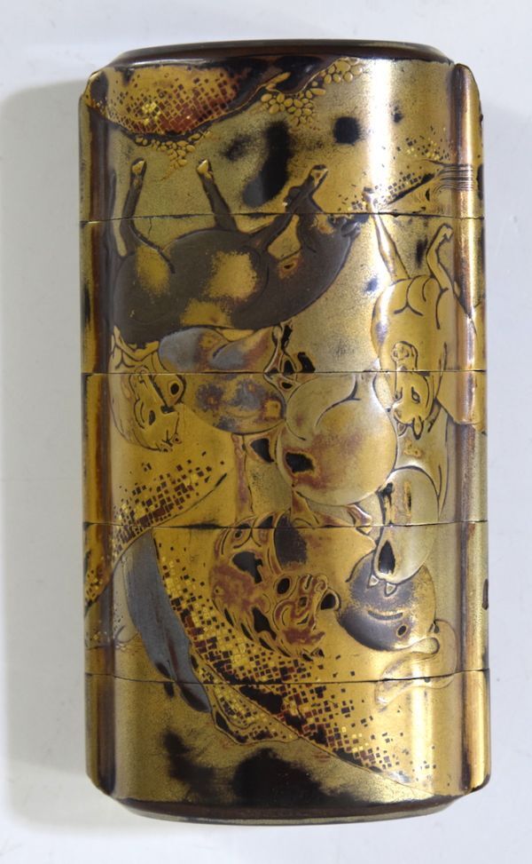 【大学生の特権】学生証で送料無料になる 江戸末期》「馬群蒔絵 高9.7×5.2 江戸末 印籠」五段重 印籠