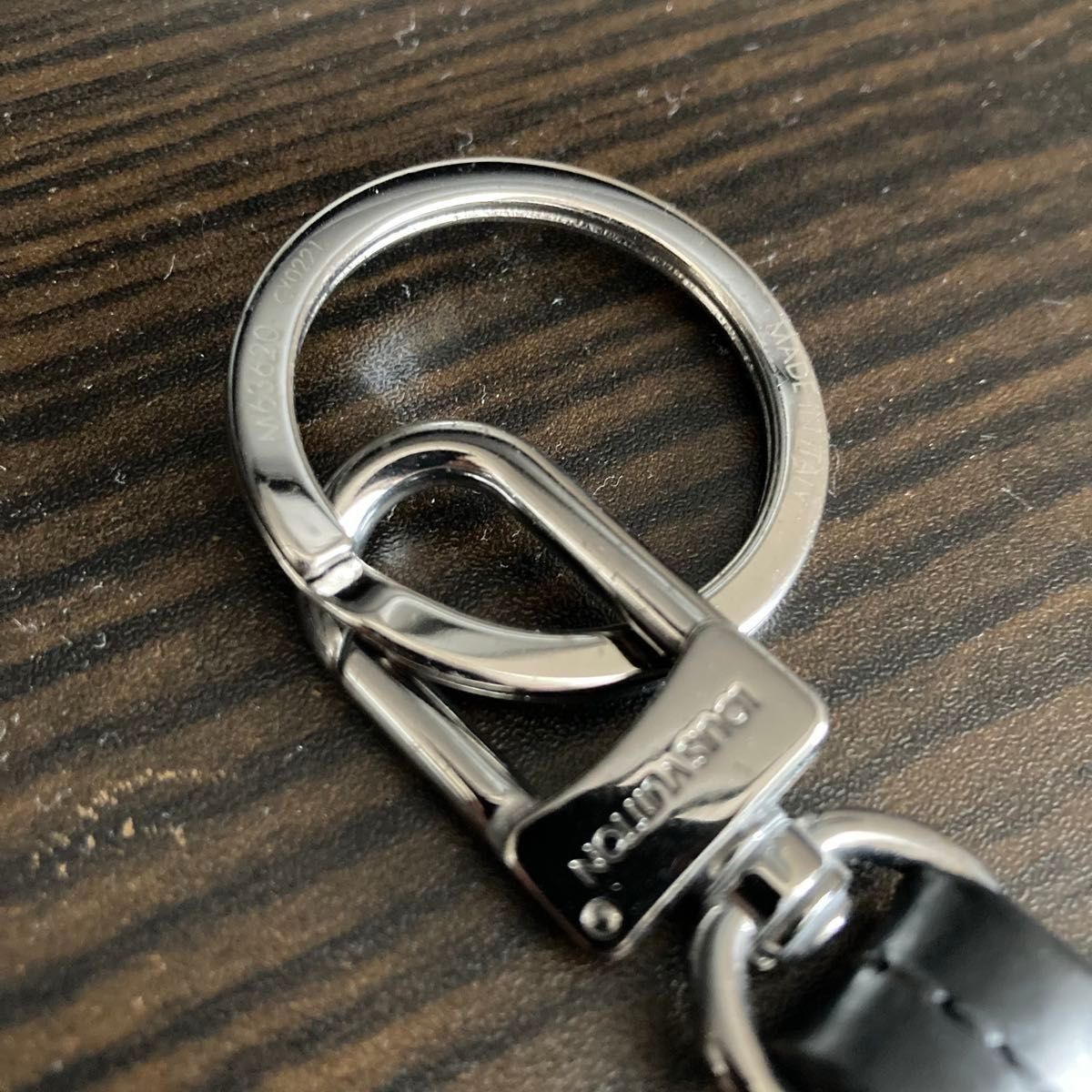 ルイヴィトン クロッシュクレ モノグラム キーホルダー LOUIS ルイヴィトン クロッシュクレ モノグラム キーホルダー LOUIS