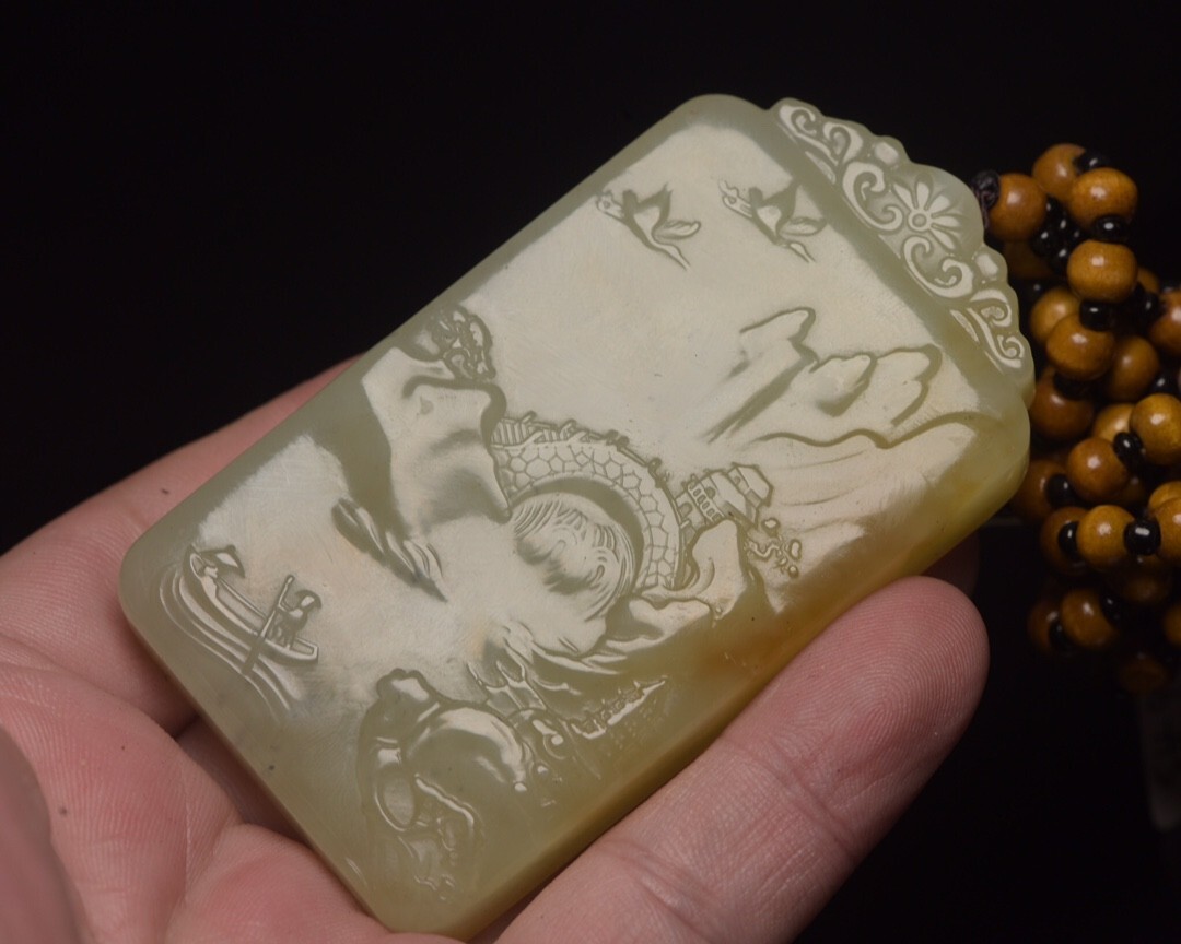 館蔵珍品 檀木製 細密彫 刻字紋 筆筒』置物 賞物 貴重物品 収蔵 館蔵珍品 檀木製 細密彫 刻字紋 筆筒』置物 賞物 貴重物品 収蔵