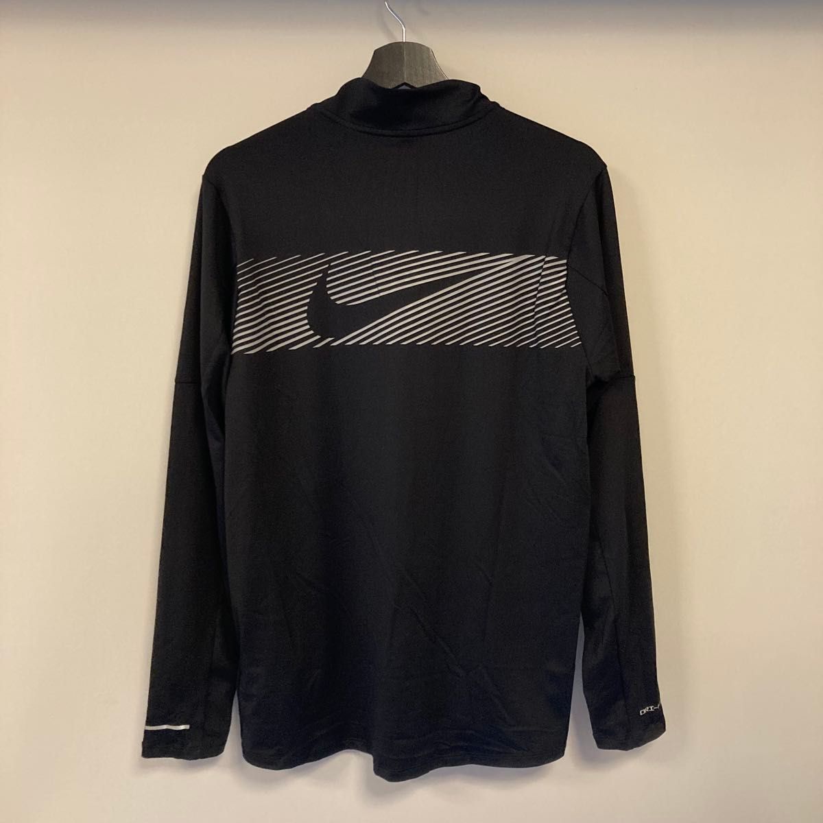 【送料無料キャンペーン】 ランニング Dri-FIT ナイキ NIKE 未使用 新品 ブラック M 長袖 長袖シャツ