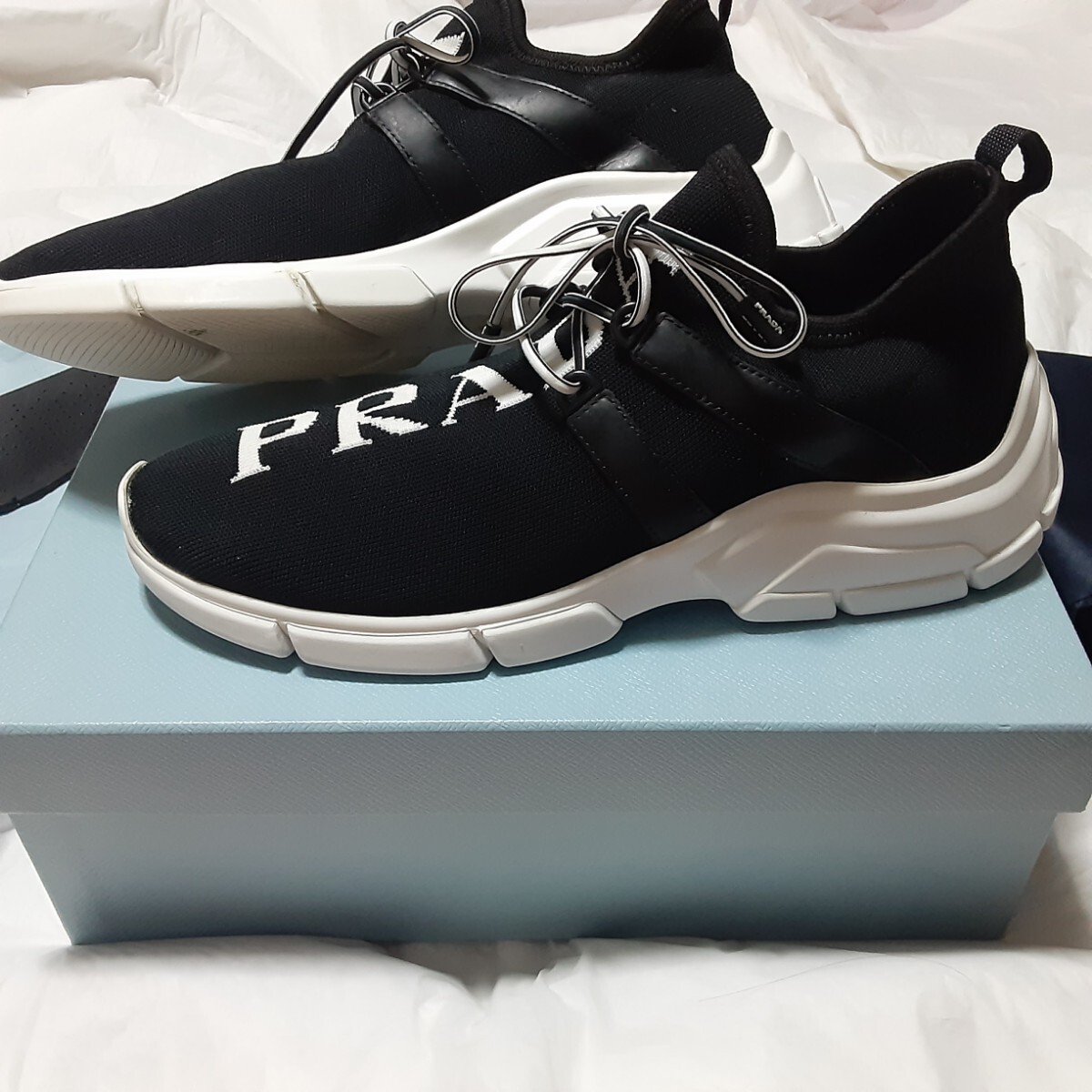 正規品.極美品、PRADA「プラダ」スニーカー、レディース.メンズ 正規品.極美品、PRADA「プラダ」スニーカー、レディース.メンズ