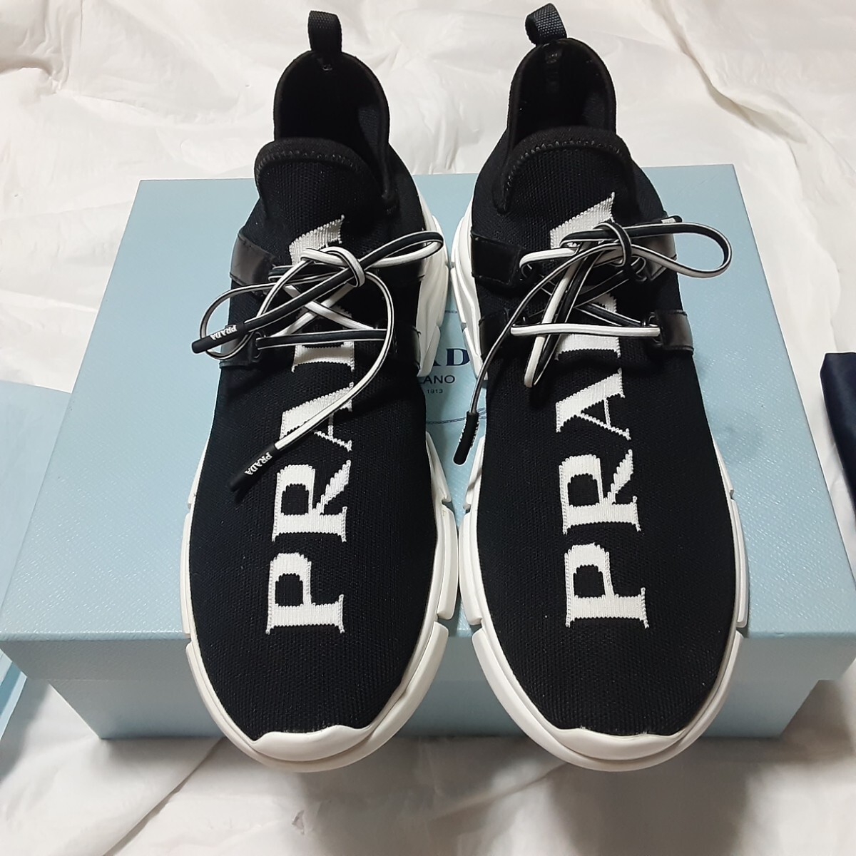 正規品.極美品、PRADA「プラダ」スニーカー、レディース.メンズ 正規品.極美品、PRADA「プラダ」スニーカー、レディース.メンズ