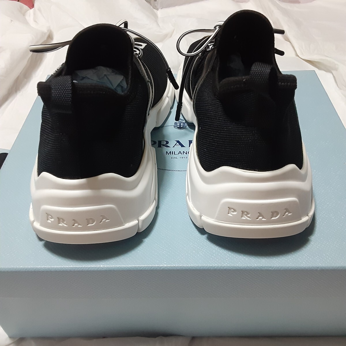 正規品.極美品、PRADA「プラダ」スニーカー、レディース.メンズ 正規品.極美品、PRADA「プラダ」スニーカー、レディース.メンズ