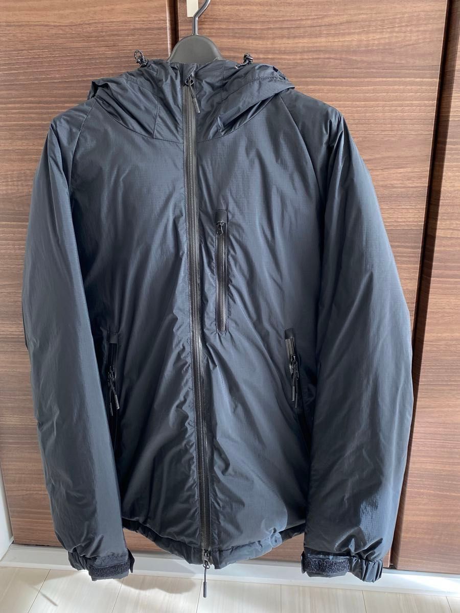 ナンガ　オーロラダウンジャケット