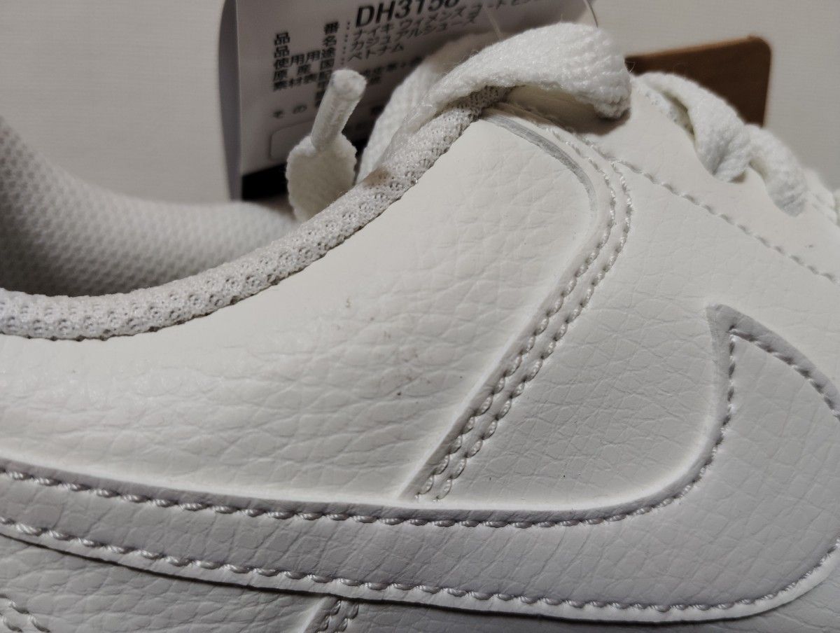 新品24cmNIKEナイキコートビジョンオフホワイトAF1エアフォース1 新品24cmNIKEナイキコートビジョンオフホワイトAF1エアフォース1