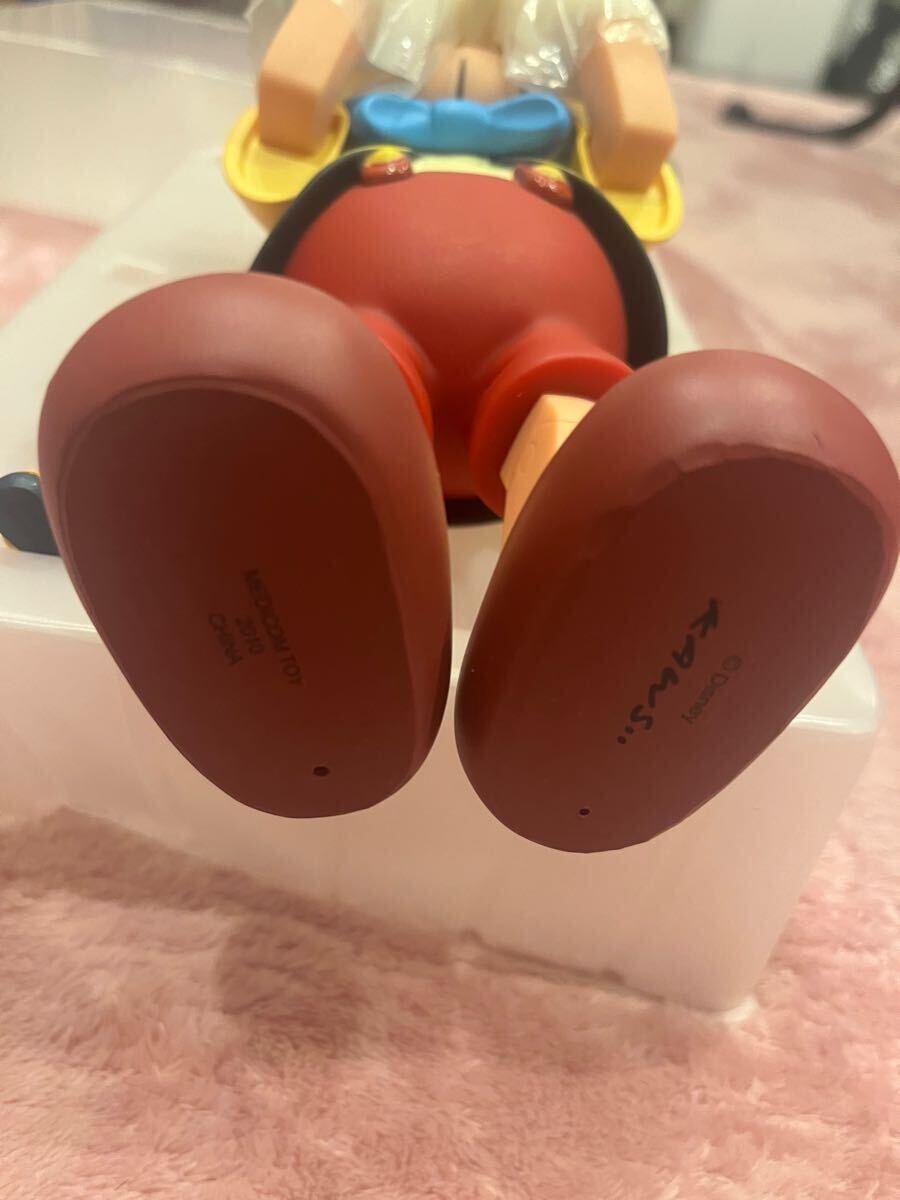 30600円 ○レア ピノキオとジミークリケット カウズ ベア 30600円 ○レア ピノキオとジミークリケット カウズ ベア