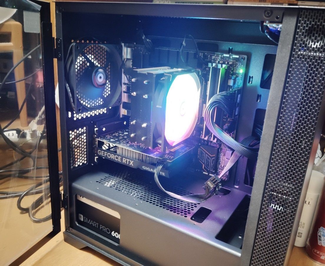 【新品】ゲーミングPC Ryzen7 9700X RTX4060 DDR5メモリ32GB m.2SSD 1TB