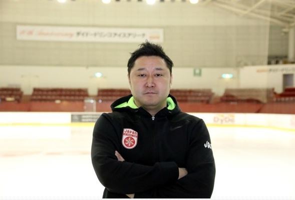 [ player main .]2017 Asia winter convention Sapporo |IIHF man . ice hockey world player right Japan representative NIKE Nike team wear .. movement put on warmer Parker 