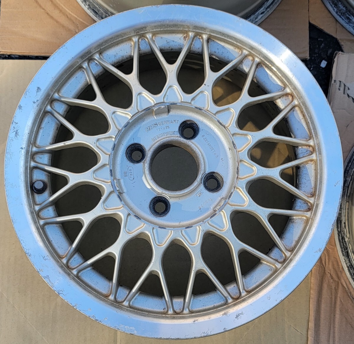 送料無料 希少 BBS RG036 14インチ 6J+40 PCD100 4穴 4H 軽 送料無料 希少 BBS RG036 14インチ 6J+40 PCD100 4穴 4H 軽