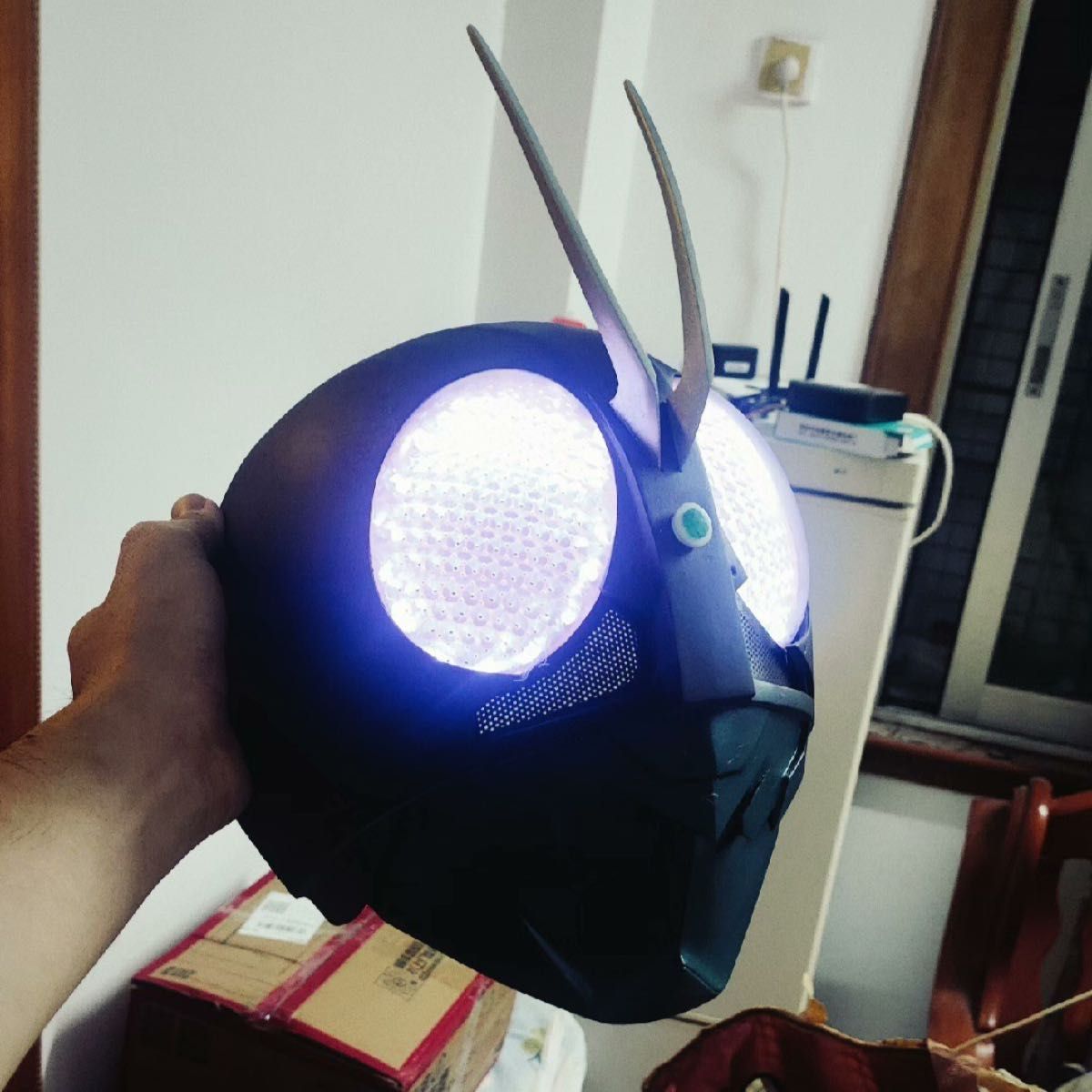 シン仮面ライダー第1号マスク1/1コスプレ アトラク 磁石装置付き シン仮面ライダー第1号マスク1/1コスプレ アトラク 磁石装置付き