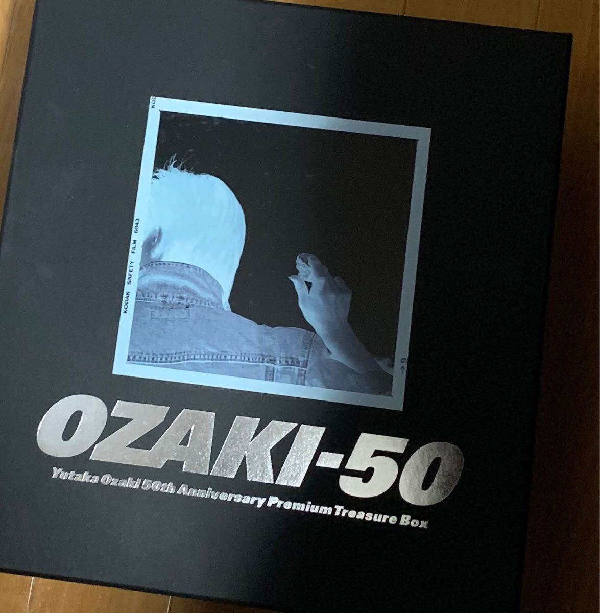 8840円 OZAKI-50 尾崎豊 50周年プレミアムボックス 完全予約限定 8840円 OZAKI-50 尾崎豊 50周年プレミアムボックス 完全予約限定