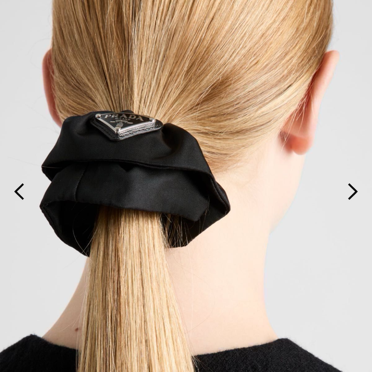 正規品 PRADA プラダ シュシュ 黒 ブラック Re-Nylon|Yahoo 正規品 PRADA プラダ シュシュ 黒 ブラック Re-Nylon|Yahoo