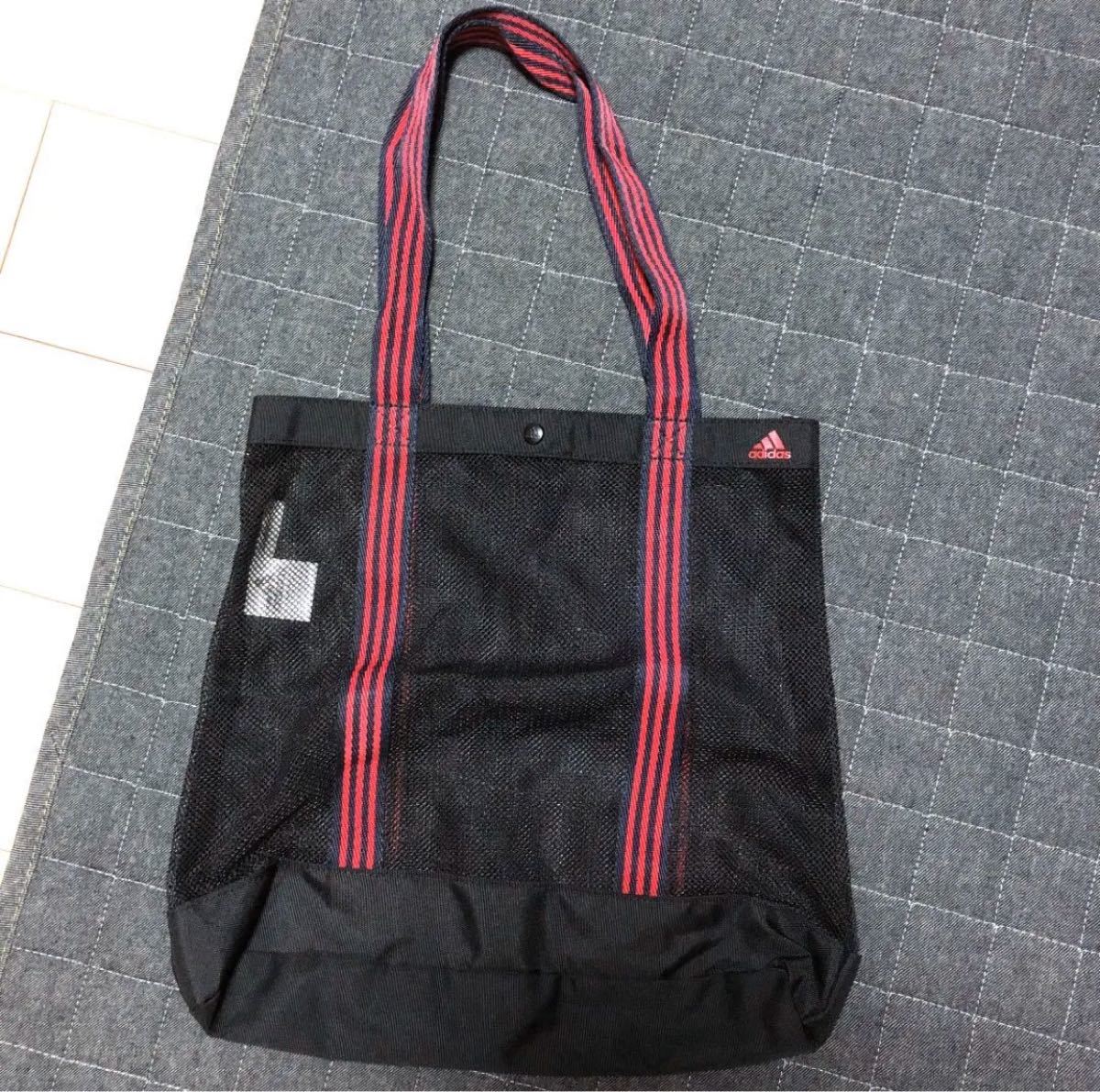 【未使用品】adidas メッシュバッグ