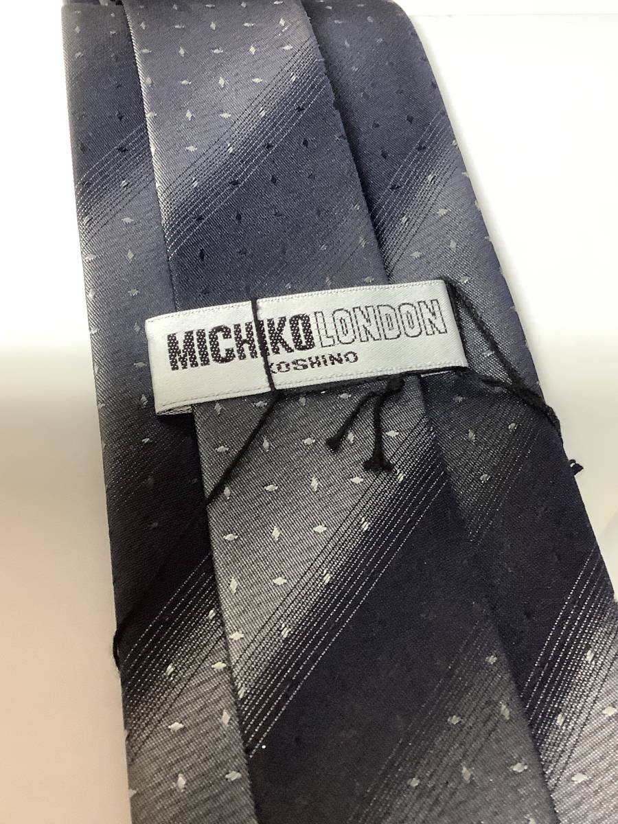 新品ミチコロンドン日本製ネクタイ モノトーンの大人の方向けタイプ シルク100%お買い得サービス_画像3